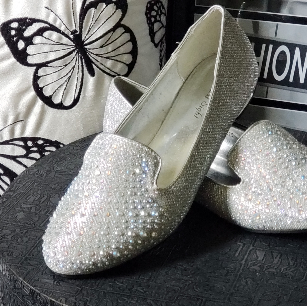 First Sight Rhinestone Flats - Picture 2 of 3
